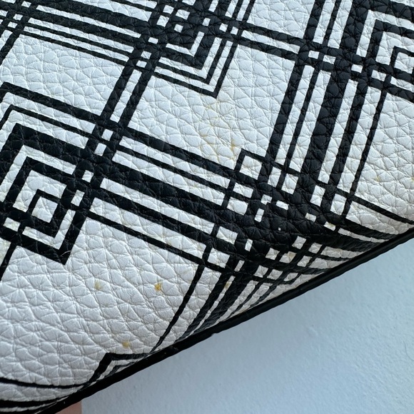 Ralph Lauren Cosmetic Case - Picture 7 of 7